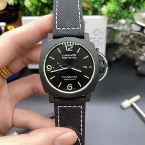 Panerai VS pam1118 Watch