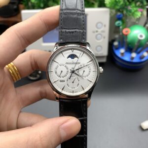 V9 master series anniversary calendar watch