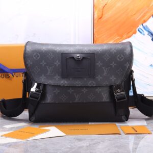 Messenger PM Voyager mini messenger bag