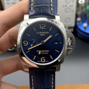 Panerai VS pam1033 Watch