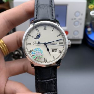 GL Grandsuisse Senator Review Calendar Watch