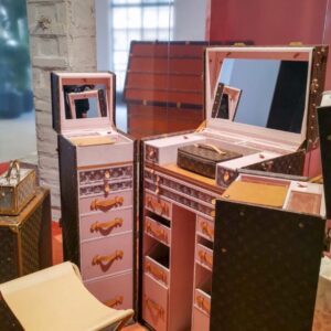 Million Hair Organizer