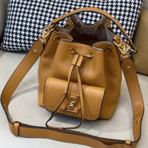 LOCKME Bucket Bag