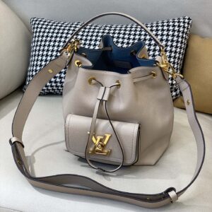 LOCKME Bucket Bag