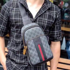 Gucci Chest Bag Size 18-31-5
