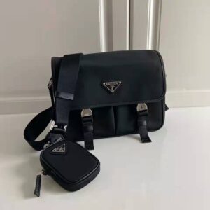 Medium Postman Bag