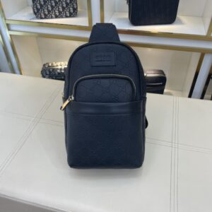Leather Chest Bag Model 66628