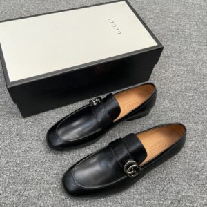 Gucci shoes with crystal lamb leather upper