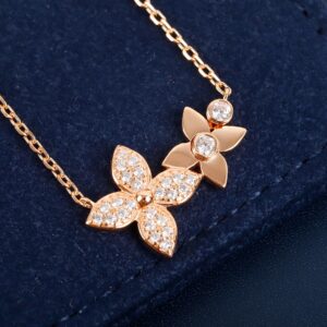 Star blossom necklace series