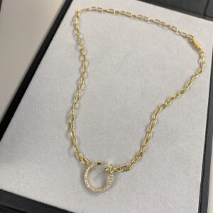 Spike chain necklace