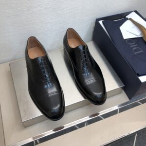 Men's formal leather shoes with calf leather