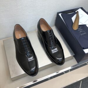 Men's formal leather shoes with calf leather