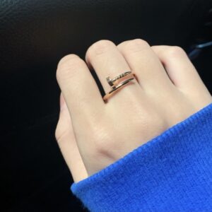 Cartier narrow light vinyl nail ring
