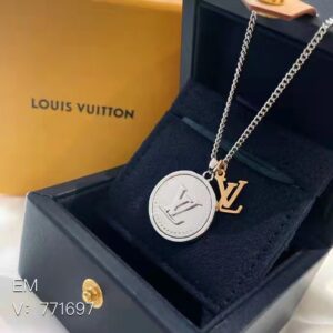 LV necklace good fortune necklace