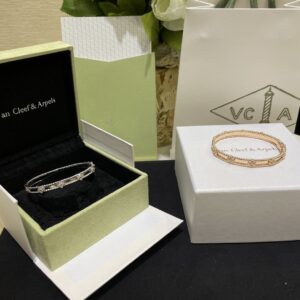 Real gold diamond flower bracelet
