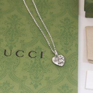Necklace with heart shaped pendant