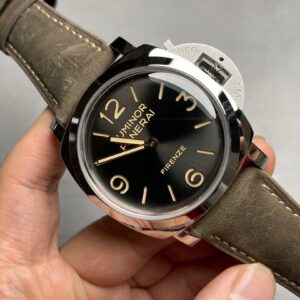 Panerai Luminor PAM605 47mm Watch with Sapphire Bubble Glass