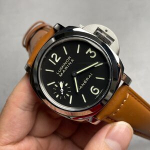 Panerai PAM111 Watch with 6497 Automatic Movement