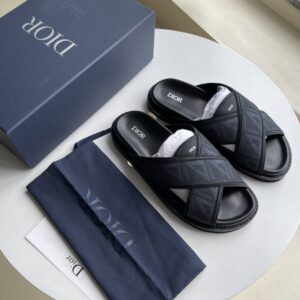 Dior Aqua Slides