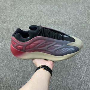 Adidas Yeezy Boost 700 V3 Fade Carbon Low Top
