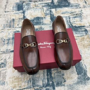 Men's formal leather shoes with Italian leather