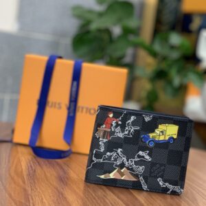 Multiple wallet