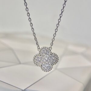 Full diamond four-leaf clover necklace