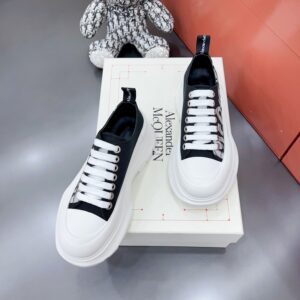 McQueen Sneakers 2022