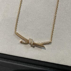 T knot rope knot necklace
