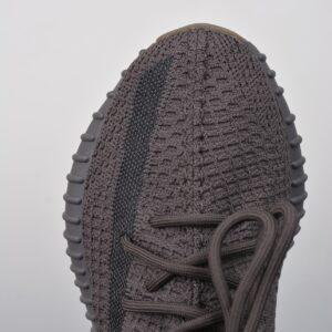 Adidas Yeezy 350 Boost V2 sneakers