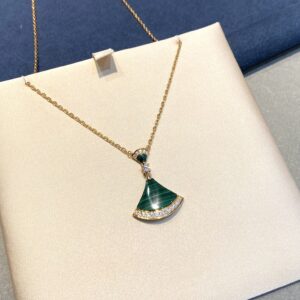 Bv Series Turquoise Skirt Necklace