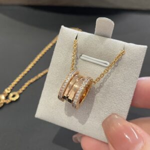 Bvlgari spring pendant necklace with rose gold