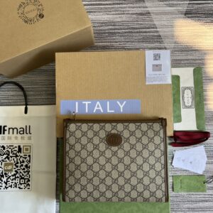 Brown GG Supreme handbag with strap