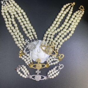 Vivienne Westwood three-layer large planet necklace set