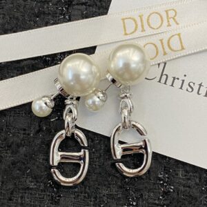 DIOR 23 Pig Nose Pearl Earrings
