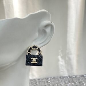 CHANEL Vintage Hinged Chain Earrings