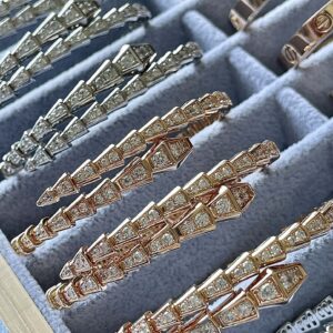 Bvlgari full-diamond snake bracelet v-gold version