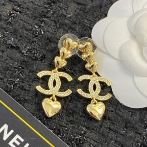 Chanel Earring Hot Sale New Full Zircon Double C Heart Pendant Earring