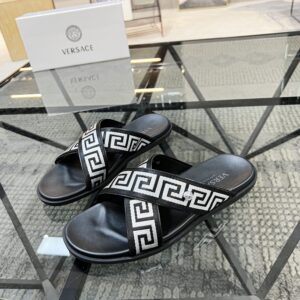 Italian leather sandal with branded strap