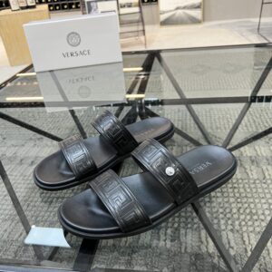 Italian leather sandal with embossed design