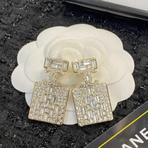 Chanel crystal perfume bottle earring
