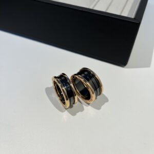 Classic Black Ceramic Ring