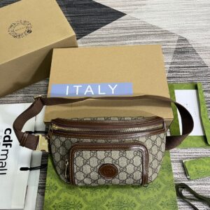 Gucci waist bag model 733240 尺寸：22*15*4cm 颜色：啡棕