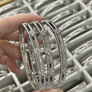 VCA wide version bracelet