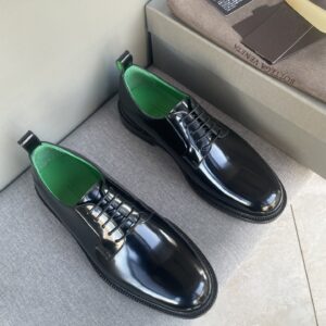 Bottega Veneta leather formal dress shoes