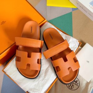Guangdong Hermes Chypre Series leather casual slip-on