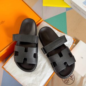Guangdong Hermes Chypre Series leather casual slip-on