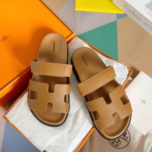 Guangdong Hermes Chypre Series leather casual slip-on