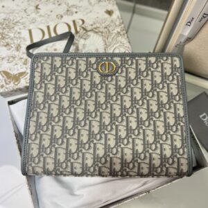 Louis Vuitton Montaigne 30 handbag