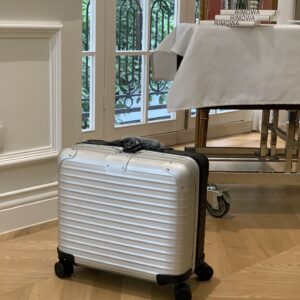 rimowa original compact 16 business suitcase
